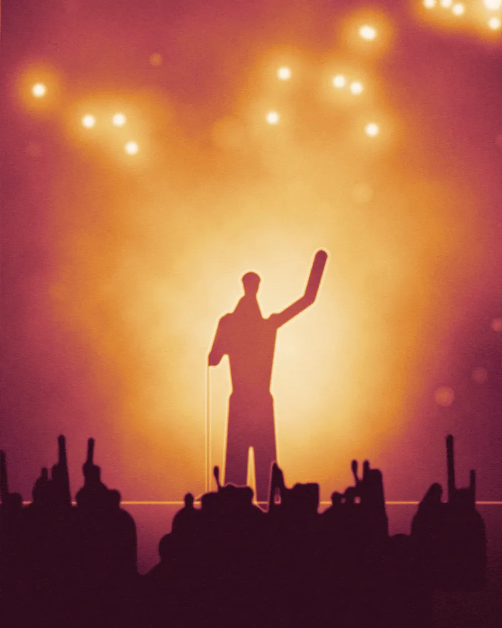 Ruhaani performing live